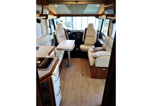 Autocaravana Integral RAPIDO 8094DF de Ocasión
