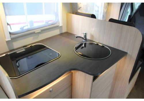 Autocaravana Perfilada SUNLIGHT T-64 de Ocasión
