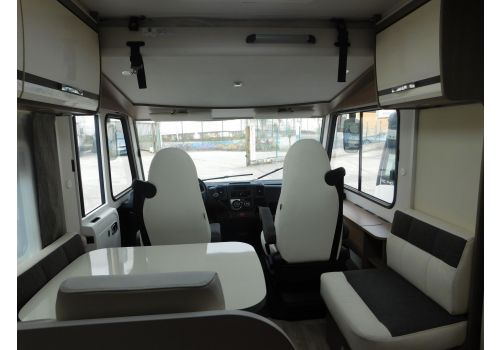 Autocaravana Integral DETHLEFFS Trend I 7057 DBM de Ocasión