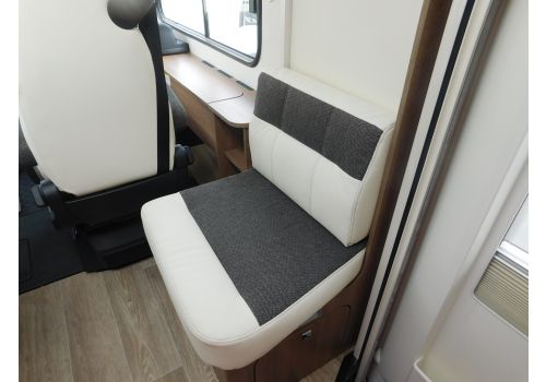 Autocaravana Integral DETHLEFFS Trend I 7057 DBM de Ocasión