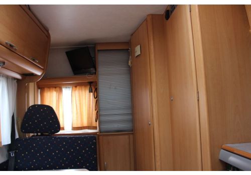 Autocaravana Capuchina HYMER 494 de Ocasión