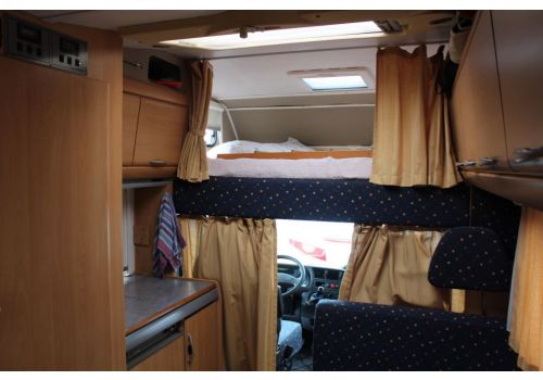 Autocaravana Capuchina HYMER 494 de Ocasión