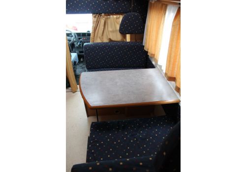 Autocaravana Capuchina HYMER 494 de Ocasión