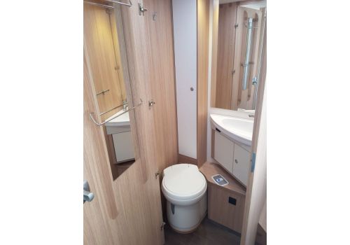 Autocaravana Integral SUNLIGHT I 69 L de Ocasión