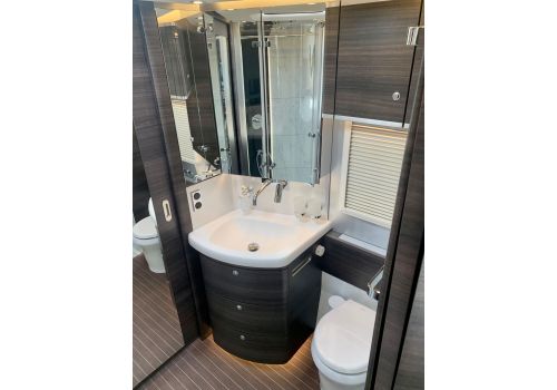 Autocaravana Integral CONCORDE Charisma 910 MI de Ocasión