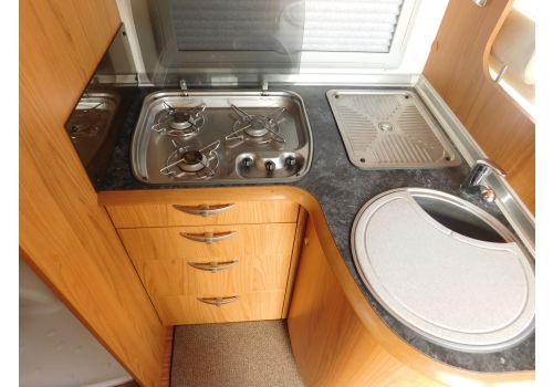 Autocaravana Integral BURSTNER Elegance I-710 de Ocasión