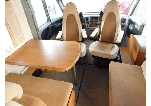 Autocaravana Integral BURSTNER Elegance I-710 de Ocasión