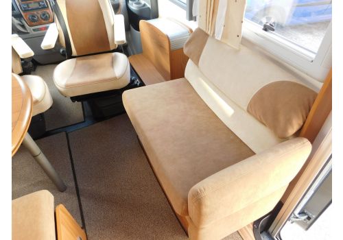 Autocaravana Integral BURSTNER Elegance I-710 de Ocasión