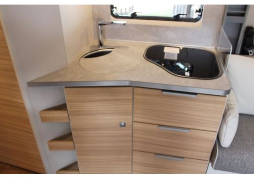 Autocaravana Integral DETHLEFFS Pulse I 7051 DBL de Ocasión
