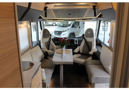 Autocaravana Integral DETHLEFFS Pulse I 7051 DBL de Ocasión