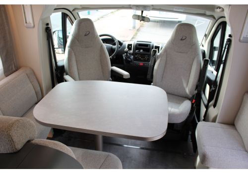 Autocaravana Perfilada DETHLEFFS Pulse T 7051 DBM modelo 2019 de Ocasión
