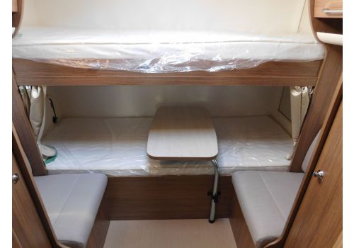 Autocaravana Integral ITINEO SB 740 modelo 2018 de Ocasión