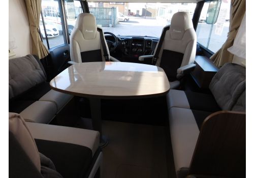 Autocaravana Integral ITINEO SB 740 modelo 2018 de Ocasión