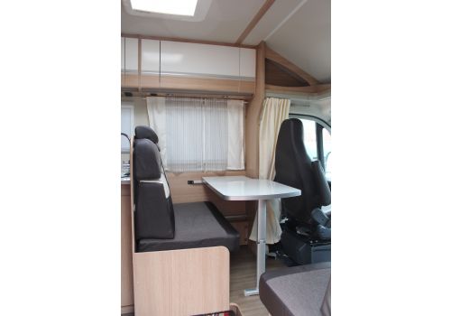 Autocaravana Perfilada SUNLIGHT T 69 S de Ocasión
