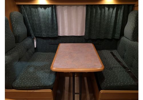 Autocaravana Capuchina BENIMAR 6000 SL de Ocasión