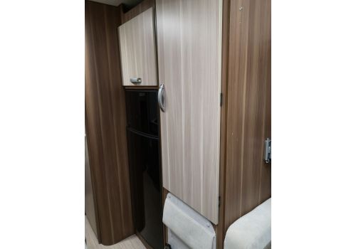 Autocaravana Capuchina MC LOUIS Glamys 22 de Ocasión