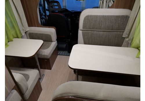 Autocaravana Capuchina MC LOUIS Glamys 22 de Ocasión