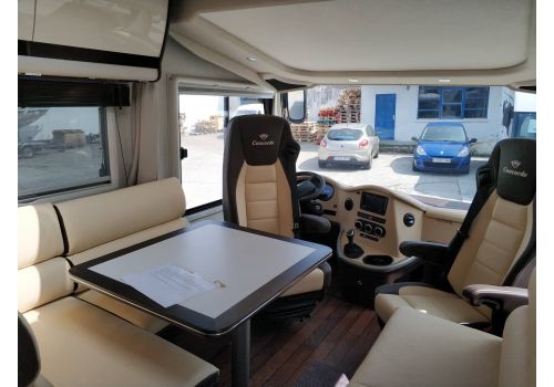 Autocaravana Integral CONCORDE CHARISMA 920G de Ocasión