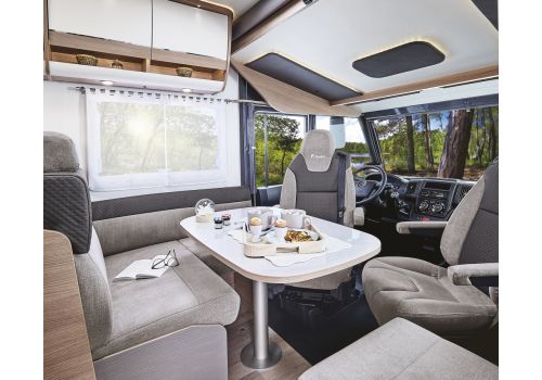 Autocaravana Integral ITINEO MB700 modelo 2019 de Ocasión