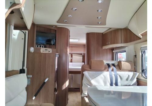 Autocaravana Perfilada BURSTNER Ixeo IT 735 de Ocasión