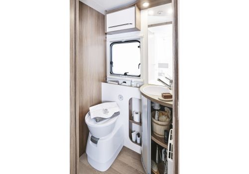 Autocaravana Integral ITINEO MB 740 modelo 2019 Nueva en Venta