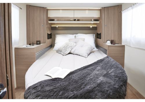 Autocaravana Integral ITINEO MB 740 modelo 2019 Nueva en Venta