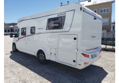Autocaravana Perfilada DETHLEFFS Dethleffs Trend 7057 DBM de Ocasión
