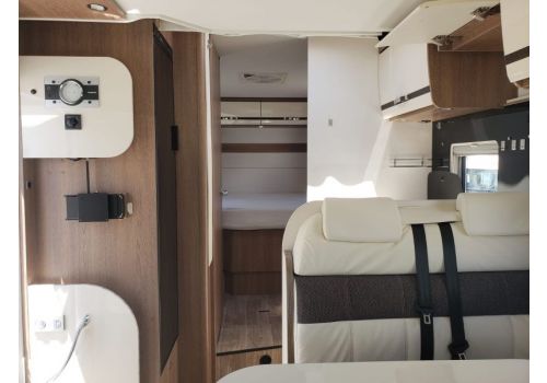Autocaravana Perfilada DETHLEFFS Dethleffs Trend 7057 DBM de Ocasión