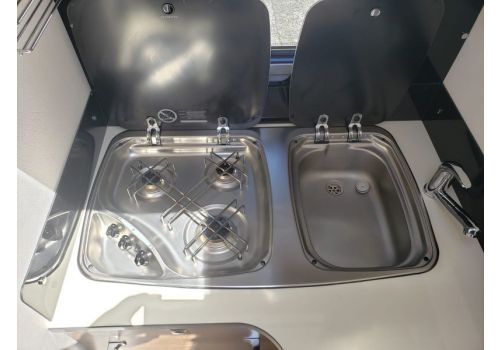Autocaravana Perfilada DETHLEFFS Dethleffs Trend 7057 DBM de Ocasión