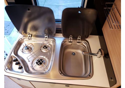 Autocaravana Perfilada DETHLEFFS Globebus T1 de Ocasión