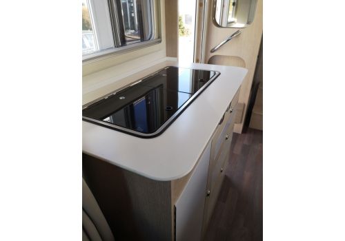 Autocaravana Perfilada ILUSION 590 XMK Modelo 2019 de Ocasión