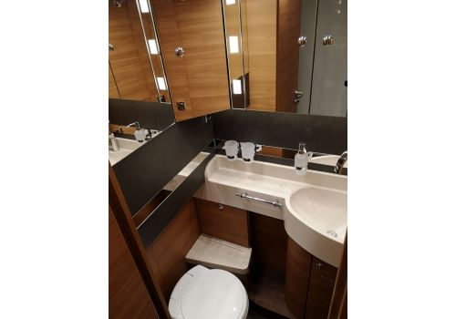 Autocaravana Integral CARTHAGO Chic C-Line 5.3 Modelo 2019 de Ocasión