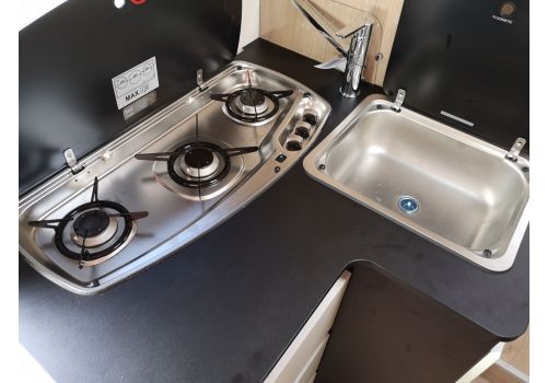 Autocaravana Integral ITINEO MB700 modelo 2019 de Ocasión