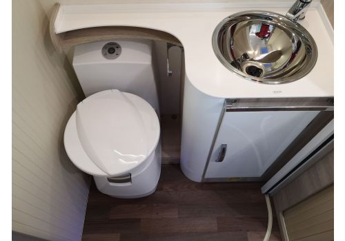 Autocaravana Perfilada ILUSION 740 Special Edition Modelo 2019 de Ocasión