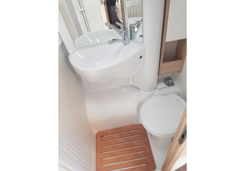 Autocaravana Perfilada SUNLIGHT T 60 modelo 2019 de Ocasión