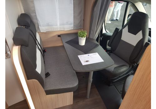 Autocaravana Perfilada SUNLIGHT T 60 modelo 2019 de Ocasión