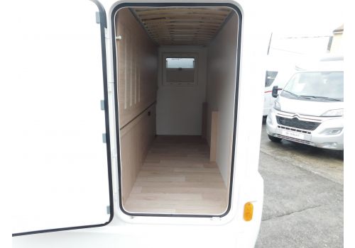 Autocaravana Integral ITINEO SB 700 de Ocasión
