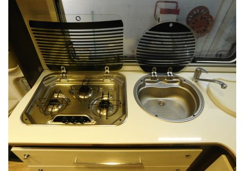 Autocaravana Perfilada BENIMAR Mileo 200 de Ocasión