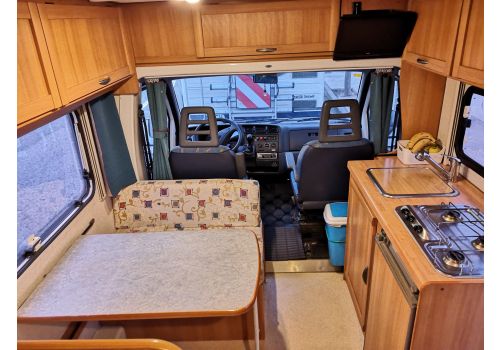 Autocaravana Perfilada ELNAGH Slim 2 de Ocasión