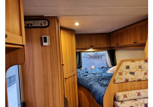 Autocaravana Perfilada ELNAGH Slim 2 de Ocasión