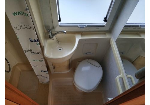 Autocaravana Capuchina RIMOR 727-TC de Ocasión