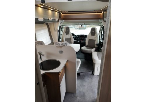 Autocaravana Perfilada DETHLEFFS Trend T 7057 DBM de Ocasión