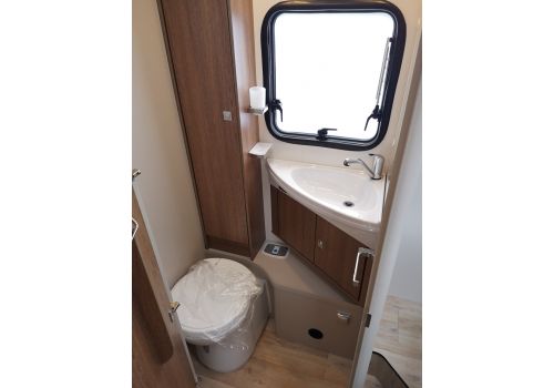 Autocaravana Perfilada DETHLEFFS Trend T 7057 DBM de Ocasión