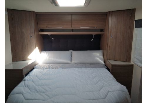 Autocaravana Integral ITINEO MB 740 de Ocasión