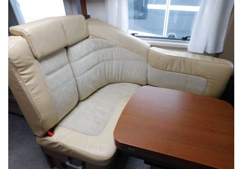 Autocaravana Integral KNAUS S-Liner 700 LG de Ocasión