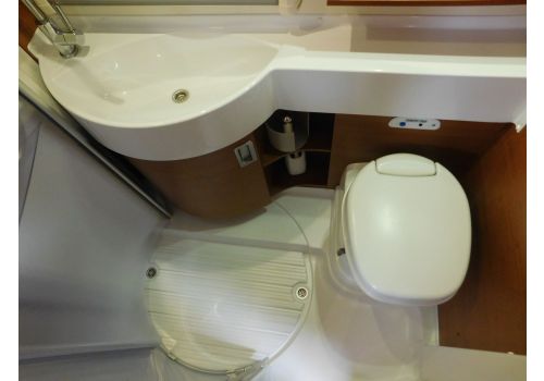 Autocaravana Integral KNAUS S-Liner 700 LG de Ocasión