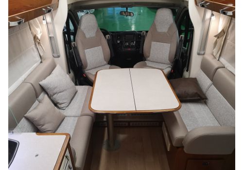 Autocaravana Perfilada RAPIDO 7096 F de Ocasión