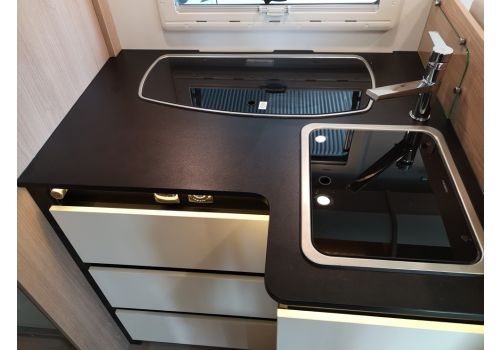 Autocaravana Integral ITINEO MB740 de Ocasión