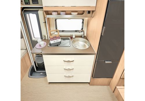 Autocaravana Perfilada ITINEO PJ 700 Modelo 2021 de Ocasión