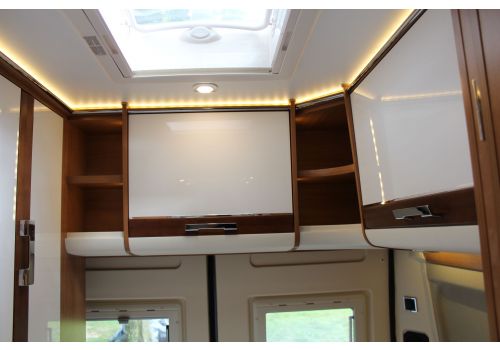 Furgoneta Cámper DREAMER Camper Van XL Nueva en Venta